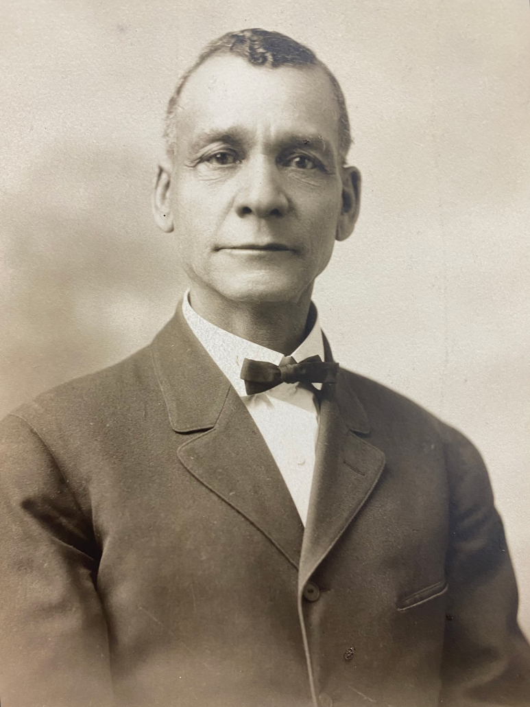Tom Bass